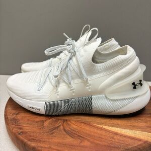 Under Armour HOVR Phantom 3 running shoes in a white colorway Sz 13